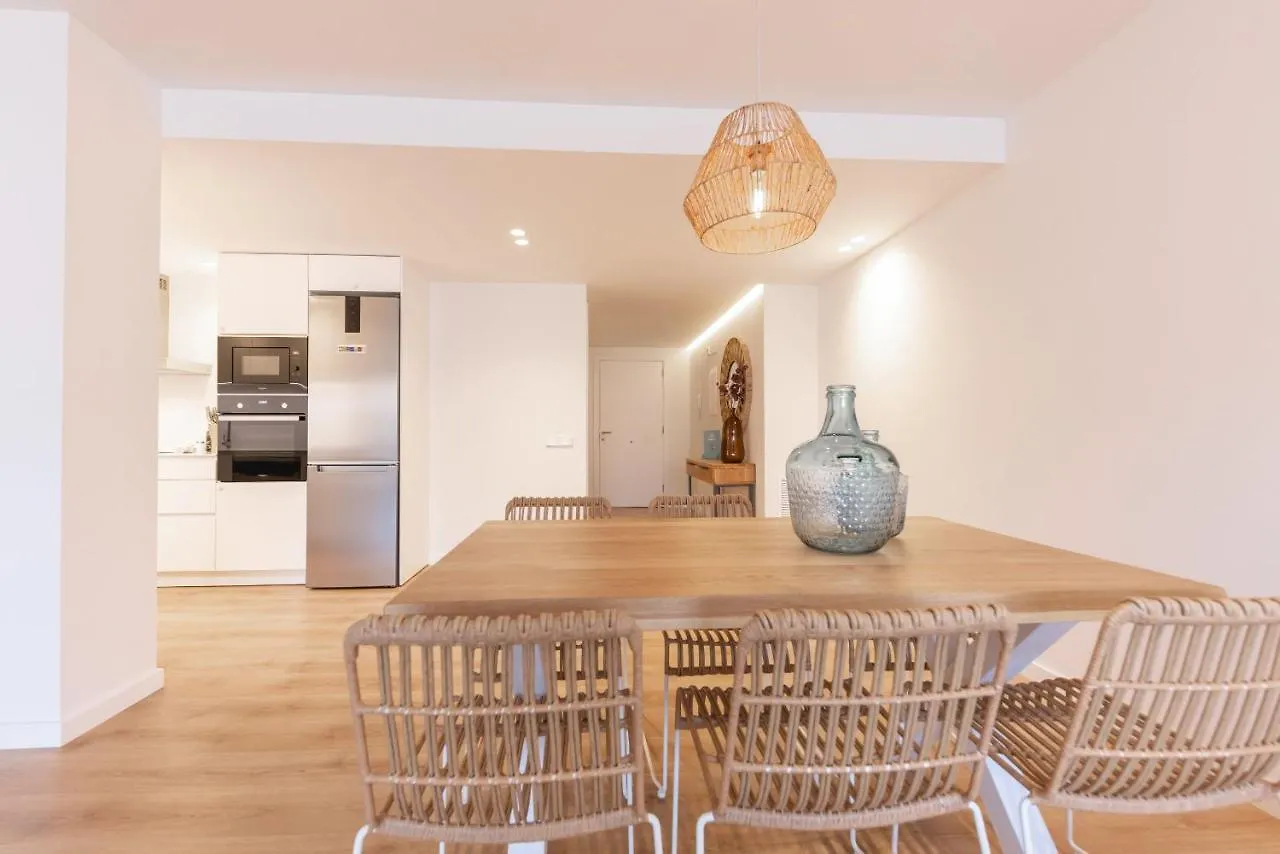 Bravissimo Falco, 3 Bedrooms And Balcony Girona Spain