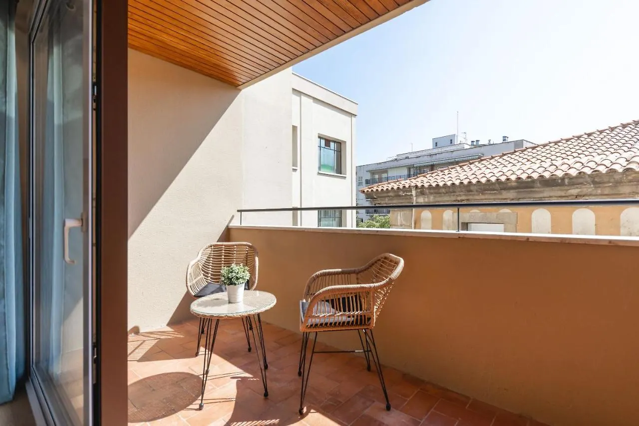 Apartment Bravissimo Falco, 3 Bedrooms And Balcony Girona
