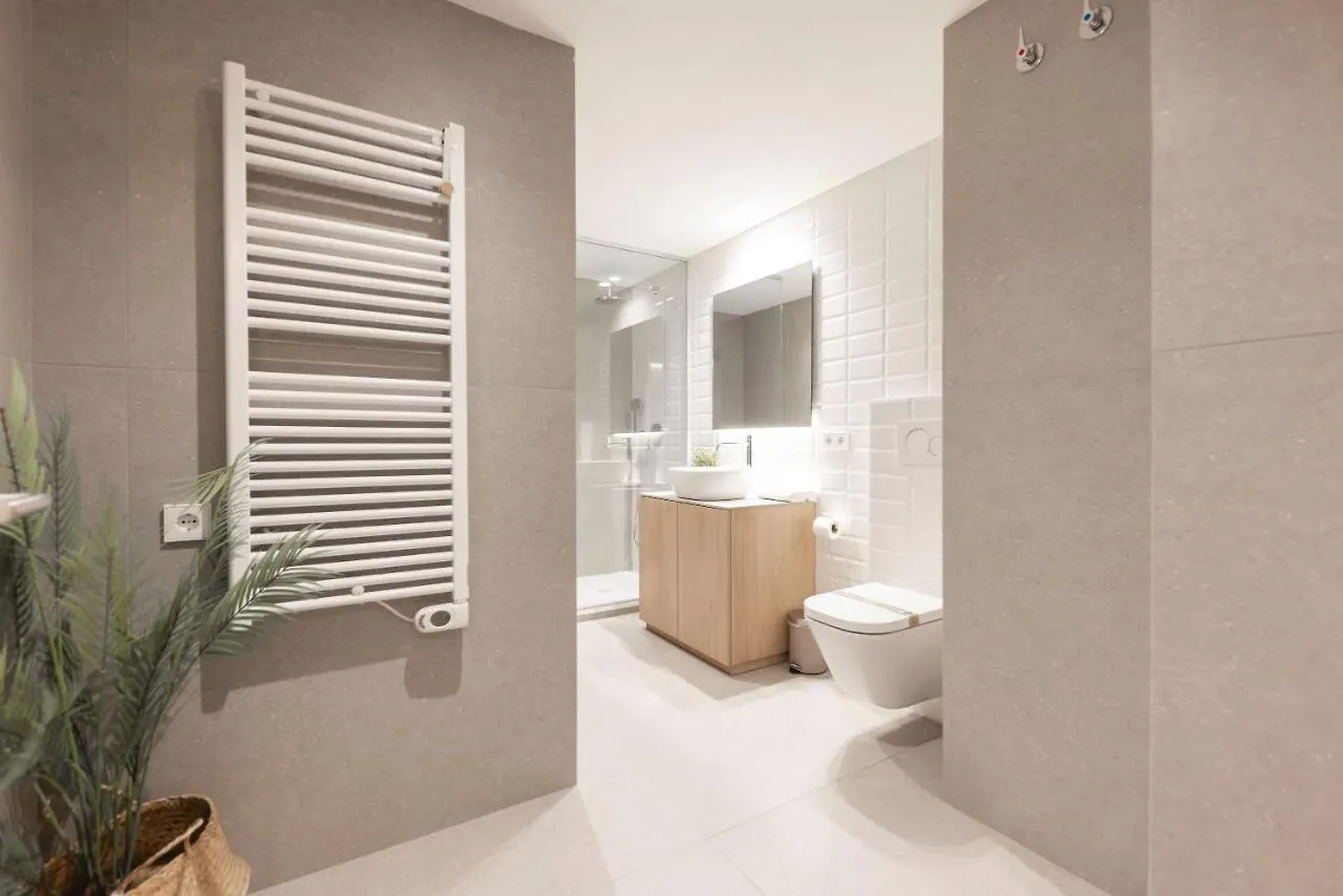 Bravissimo Falco, 3 Bedrooms And Balcony Girona Spain